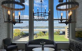 Bluegrass River View! Soak & Savor By Hollyhock
